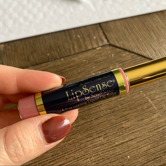 Lipsense Pink Champagne - Picture 2 of 4